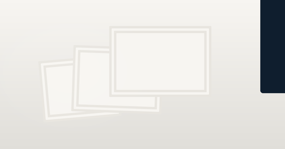 형사 대응 절차(고소·수사·재판)를 나타낸 법률 문서 일러스트